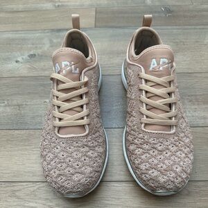 APL techloom phantom in rose gold